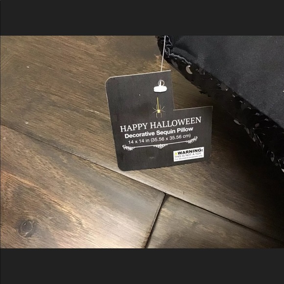 NWT! (2) Spider Reversible Sequined Halloween Pillows black silver, Spooky Cool! - Picture 4 of 9